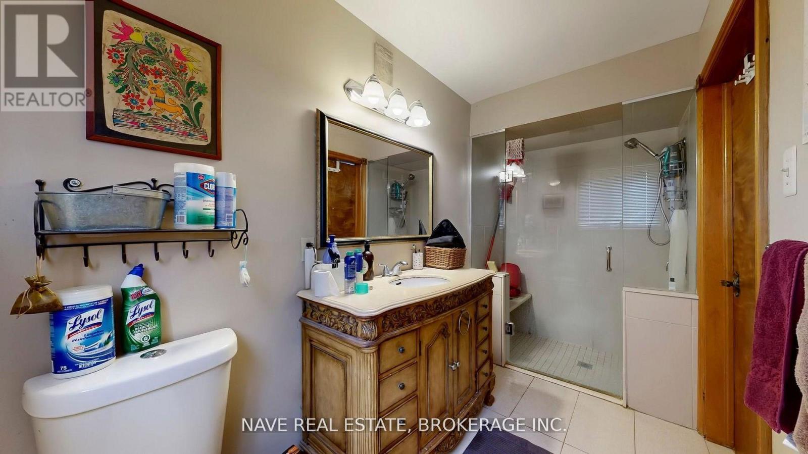9747 Bathurst Street, Richmond Hill, ON
