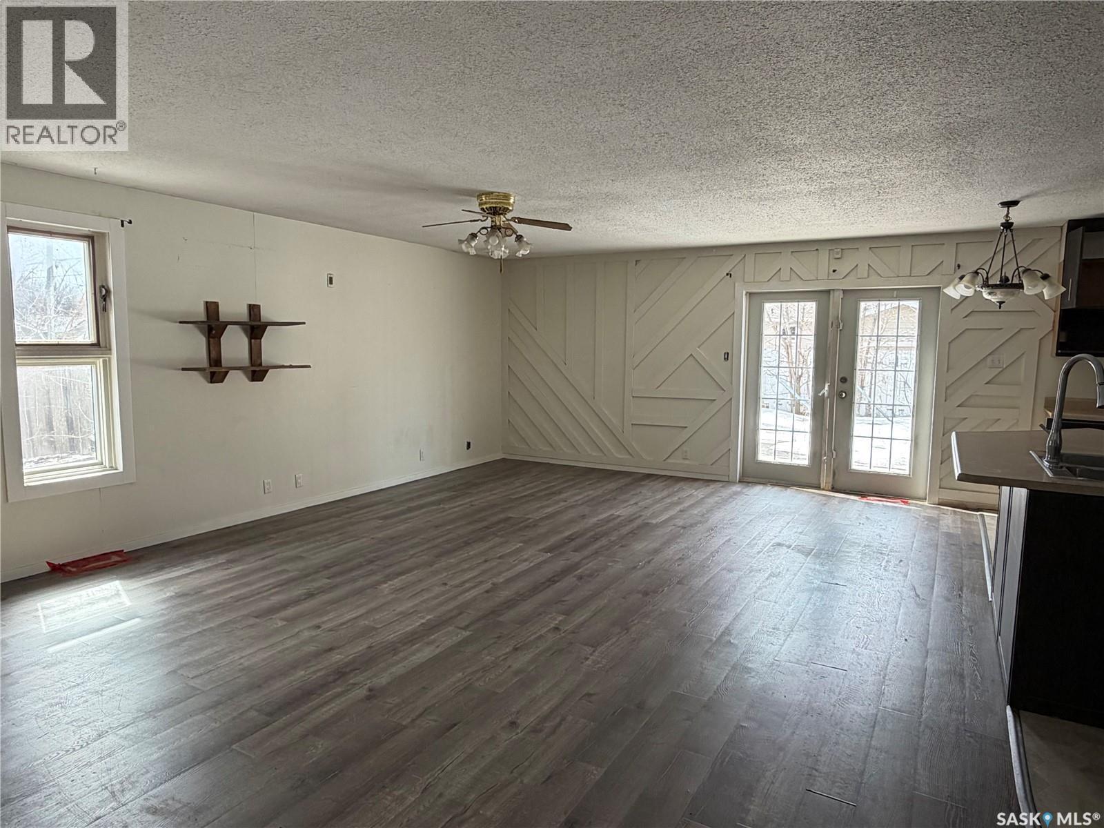 407 2Nd Street E, Meadow Lake, SK