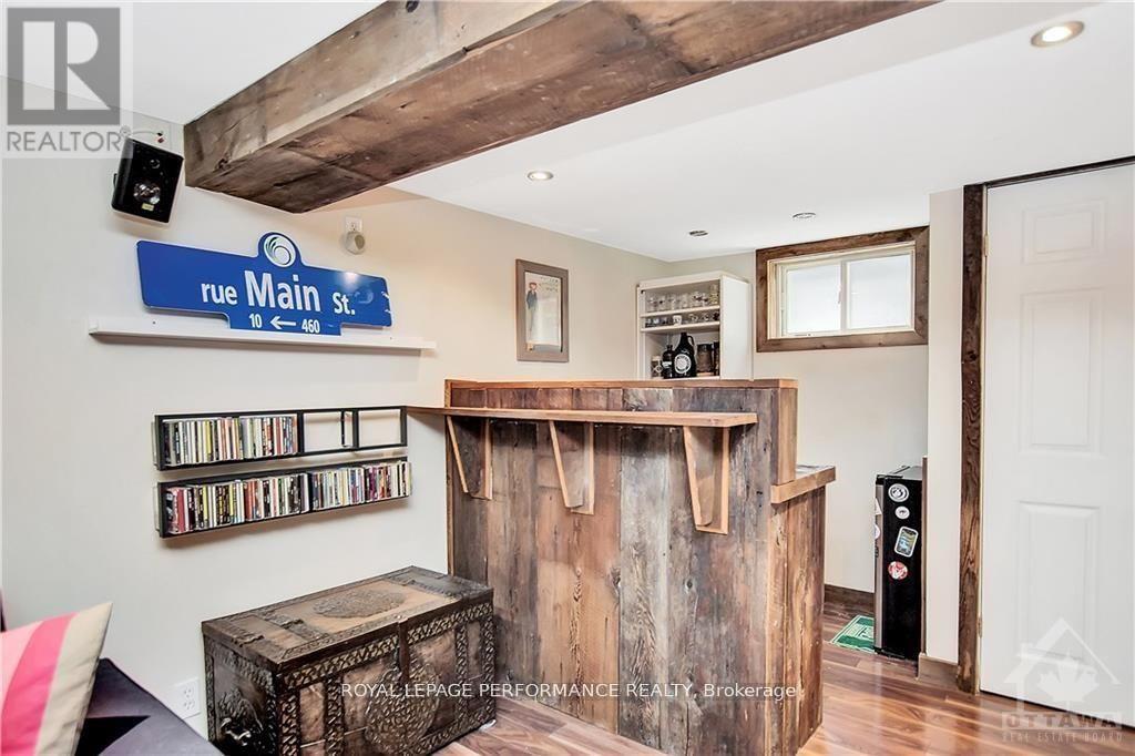 48 Hawthorne Avenue, Ottawa, ON - Indoor Photo Showing Other Room