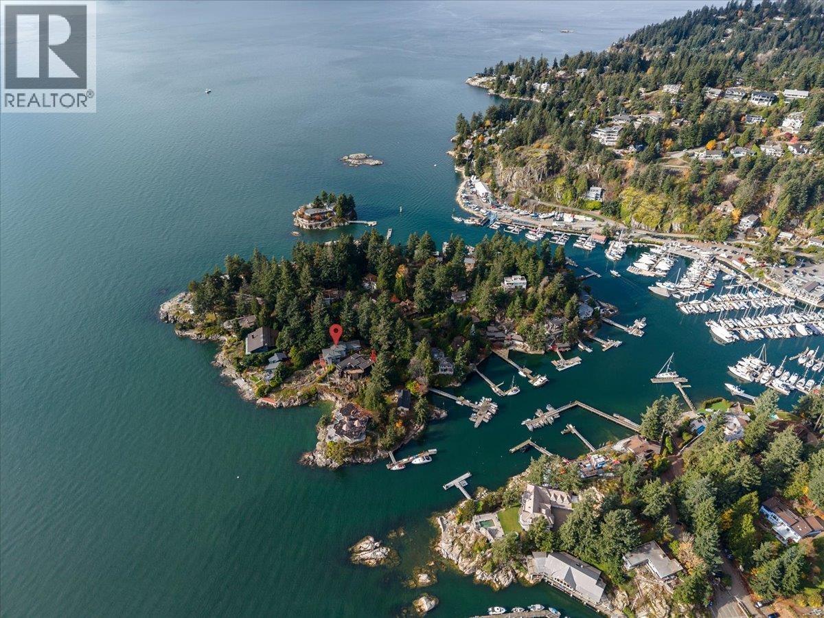 5812 Eagle Island, West Vancouver, BC - Outdoor With Body Of Water With View