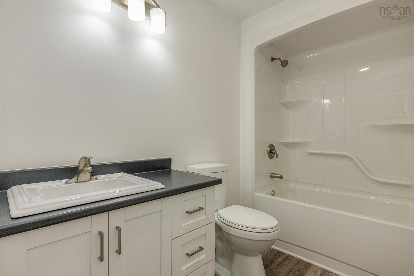 39 Covey Drive, North Kentville, NS - Indoor Photo Showing Bathroom