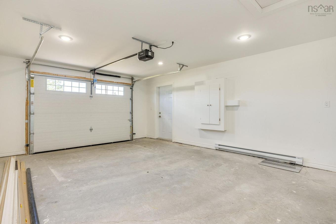 39 Covey Drive, North Kentville, NS - Indoor Photo Showing Garage