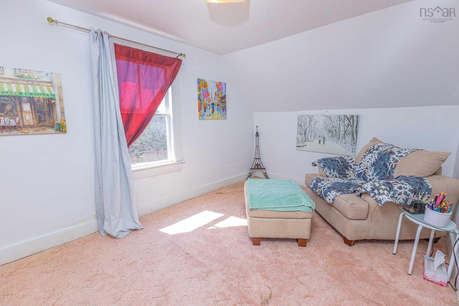 2164 Ns-340, Deerfield, NS