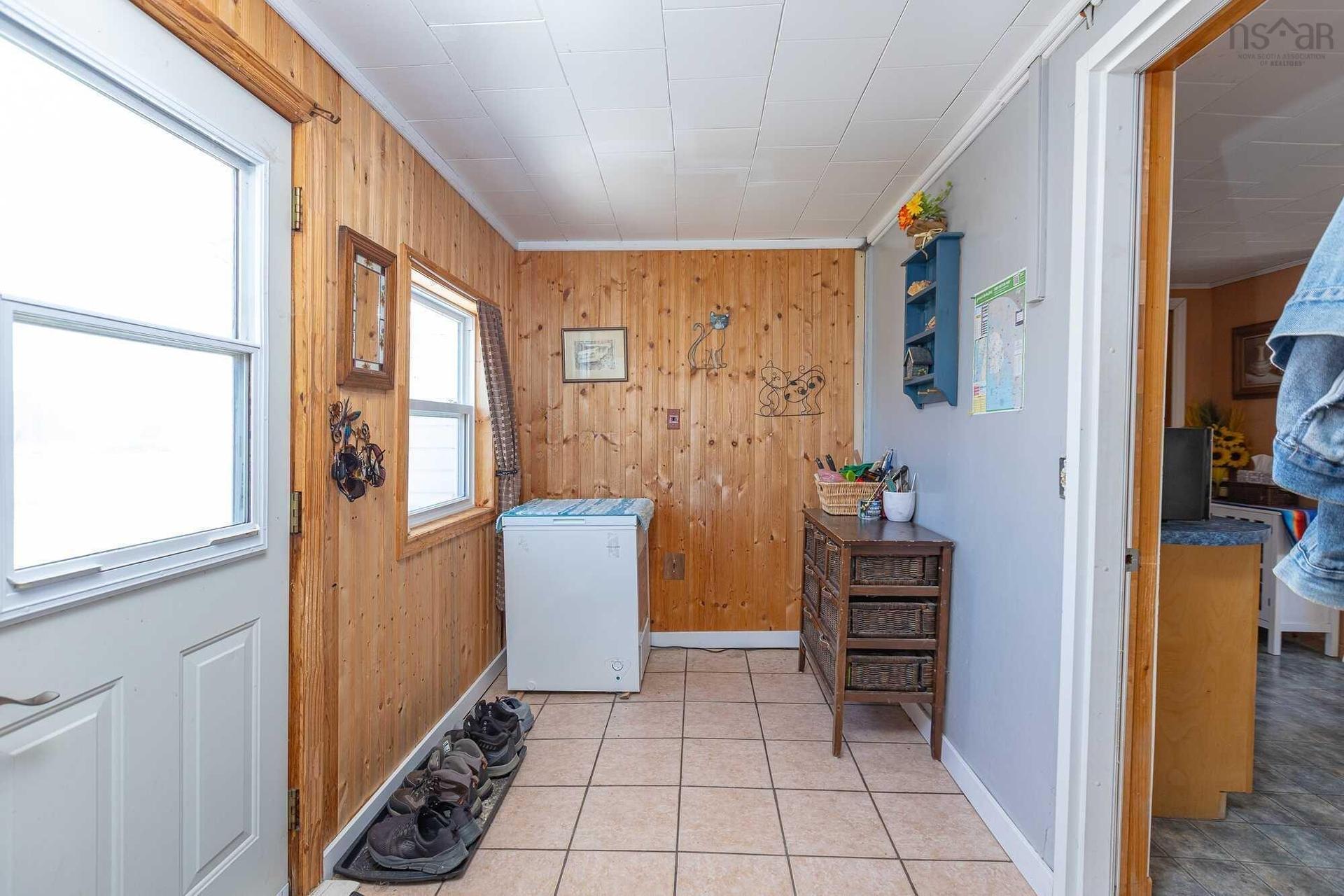 2164 Ns-340, Deerfield, NS