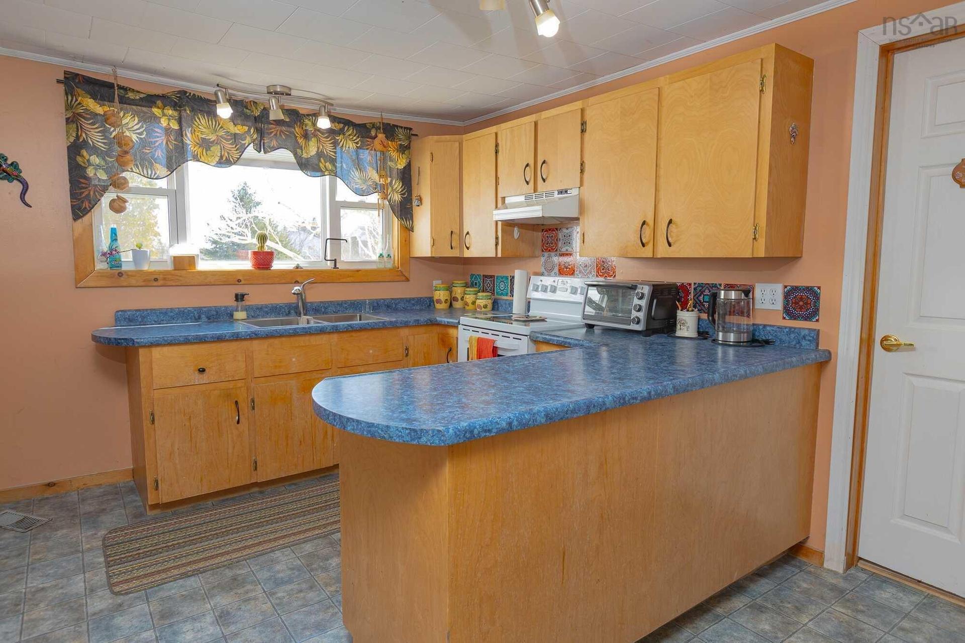 2164 Ns-340, Deerfield, NS