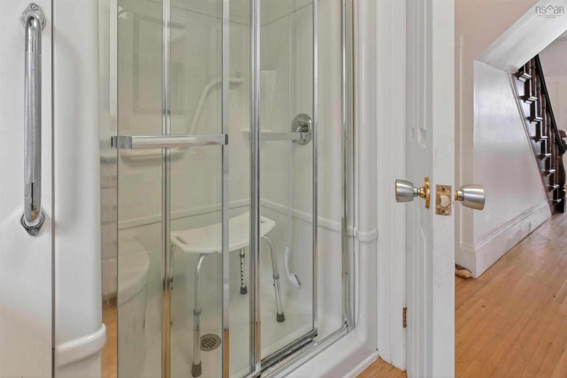 2145 Marble Mountain Rd, West Bay, NS - Indoor Photo Showing Bathroom