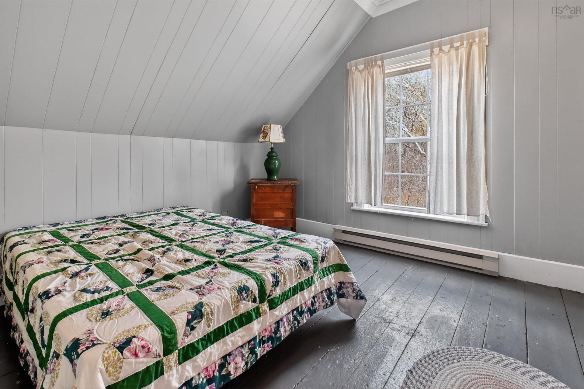 2145 Marble Mountain Rd, West Bay, NS - Indoor Photo Showing Bedroom