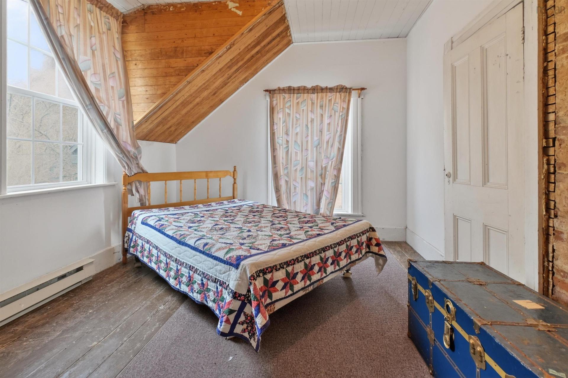 2145 Marble Mountain Rd, West Bay, NS - Indoor Photo Showing Bedroom