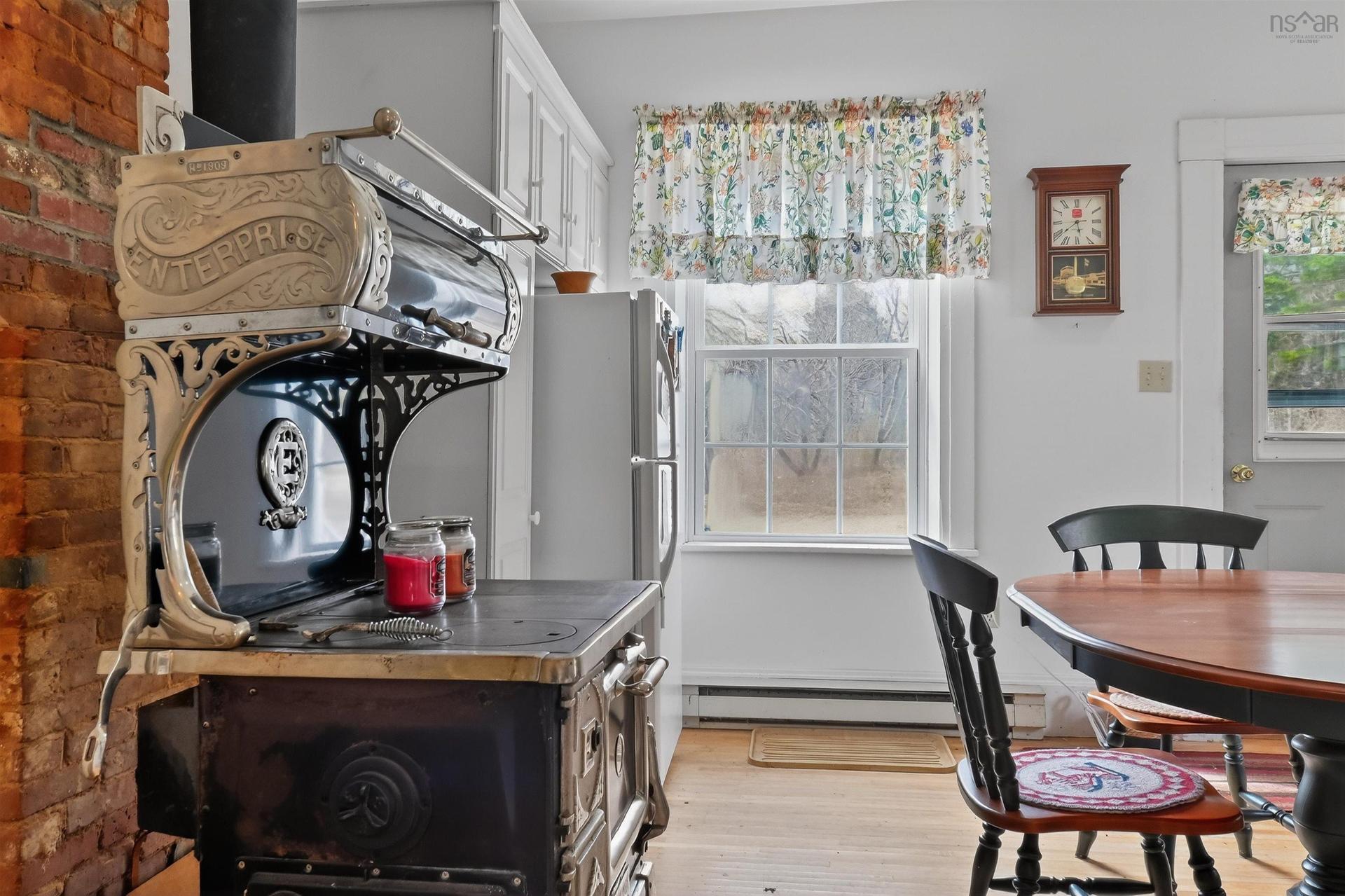 2145 Marble Mountain Rd, West Bay, NS - Indoor