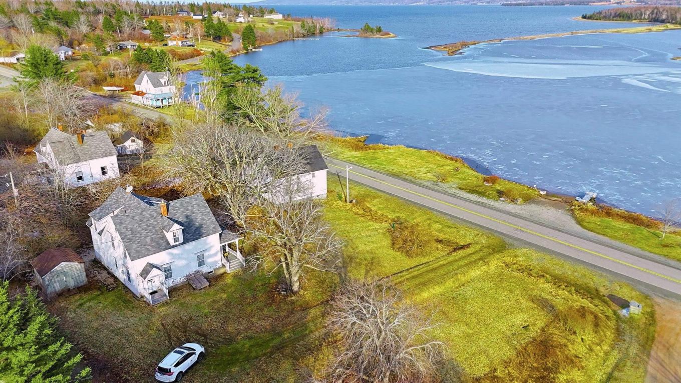2145 Marble Mountain Rd, West Bay, NS