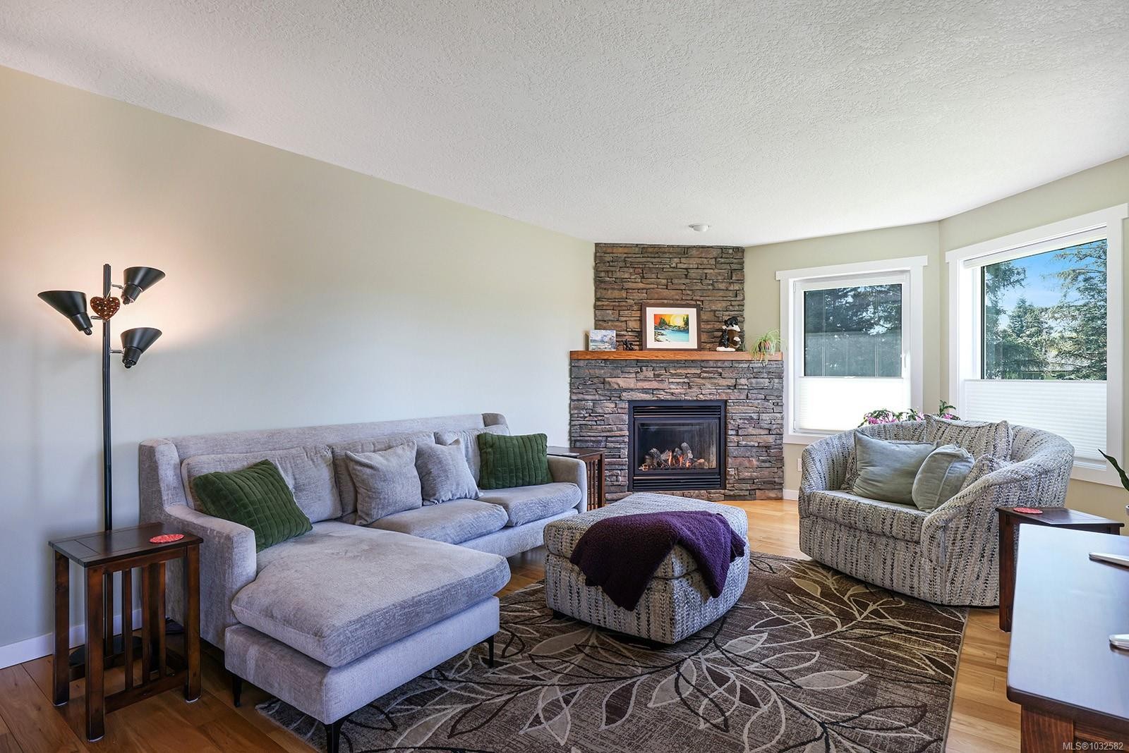 1622 Guthrie Rd, Comox, BC