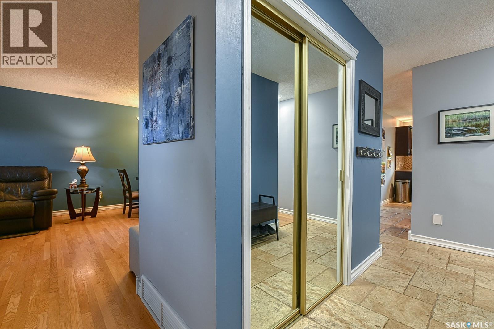 2102 Truesdale Drive E, Regina, SK - Indoor Photo Showing Other Room
