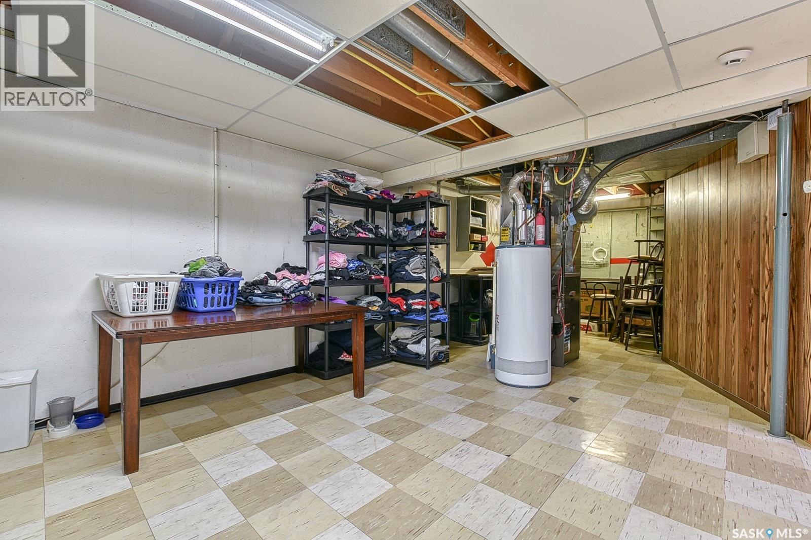 2102 Truesdale Drive E, Regina, SK - Indoor Photo Showing Basement