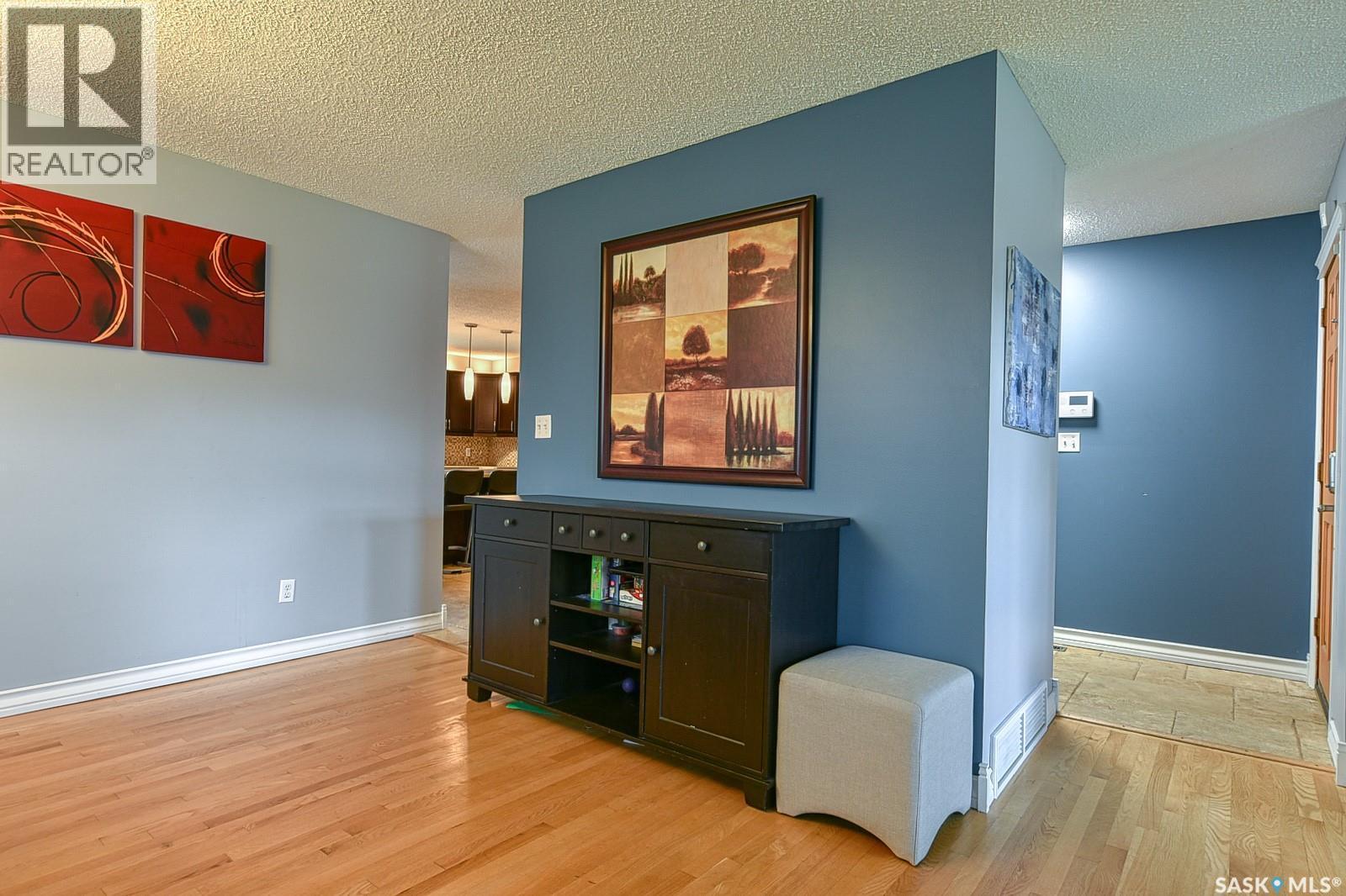 2102 Truesdale Drive E, Regina, SK - Indoor Photo Showing Other Room