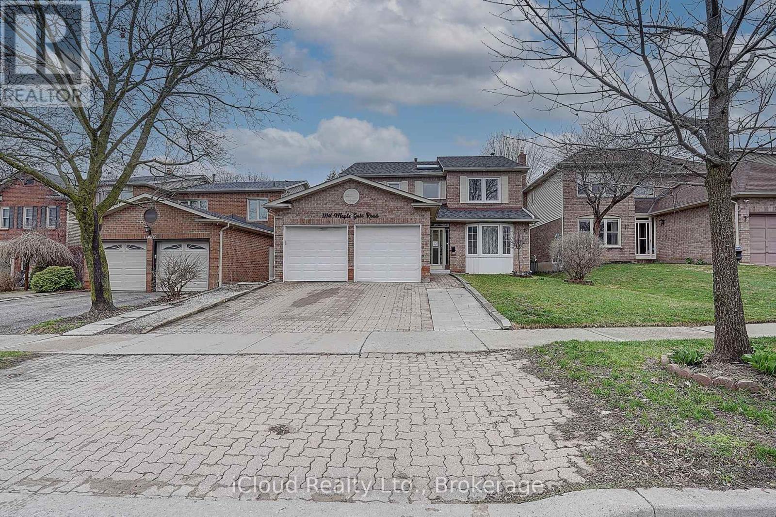 1114 Maple Gate Road, Pickering, ON - Outdoor With Facade