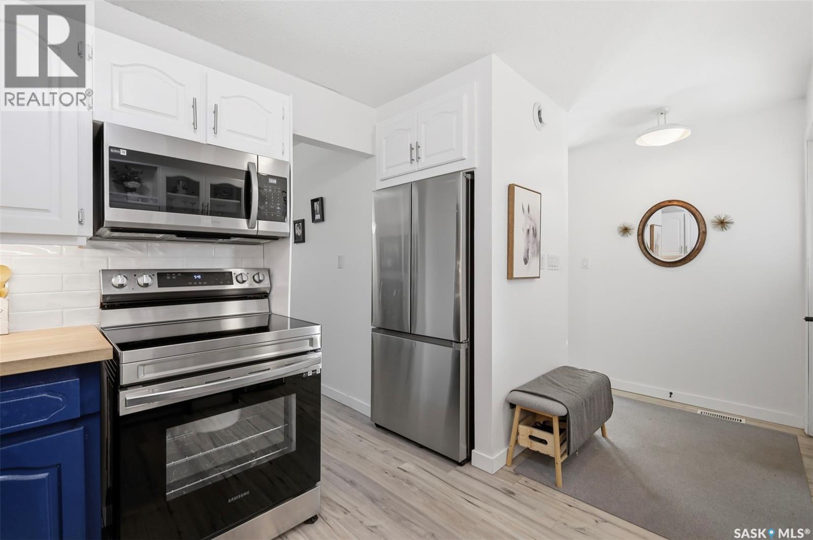 6 80 Berini Drive, Saskatoon, SK - Indoor Photo Showing Kitchen With Stainless Steel Kitchen