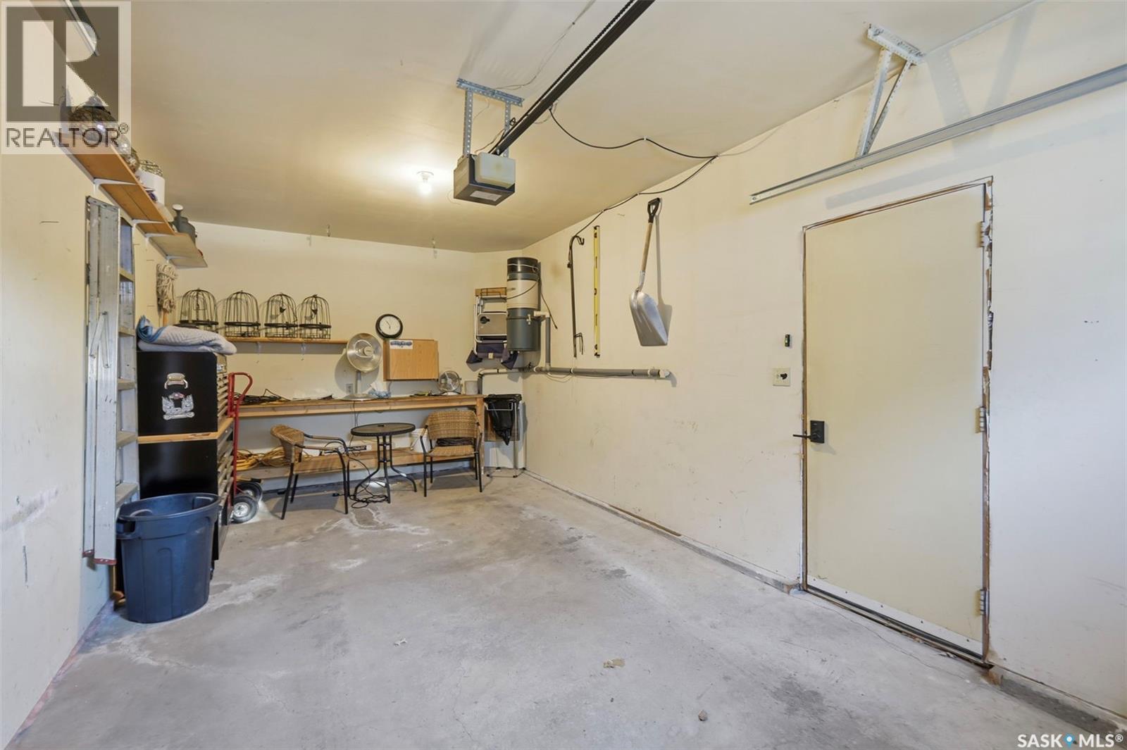 6 80 Berini Drive, Saskatoon, SK - Indoor Photo Showing Garage