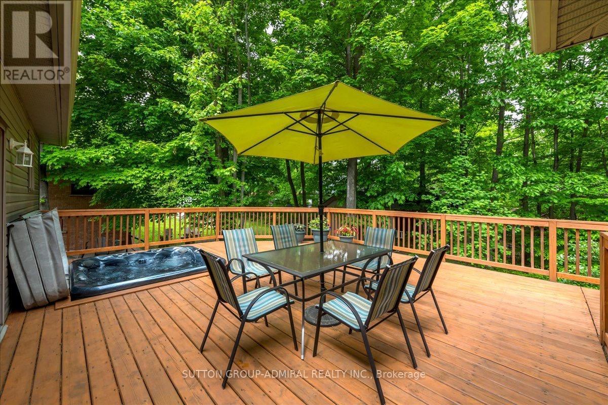 79 Forest Circle, Tiny, ON - Outdoor With Deck Patio Veranda With Exterior