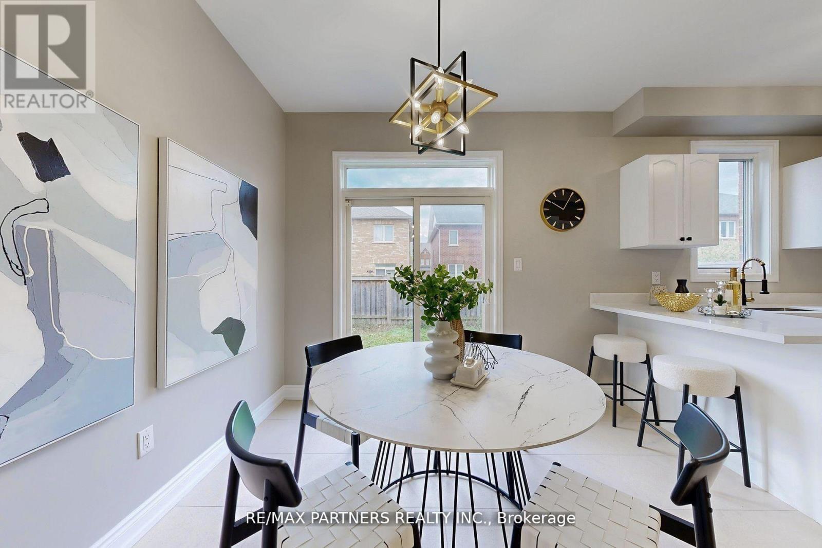 29 Robert Osprey Drive, Markham, ON - Indoor Photo Showing Dining Room
