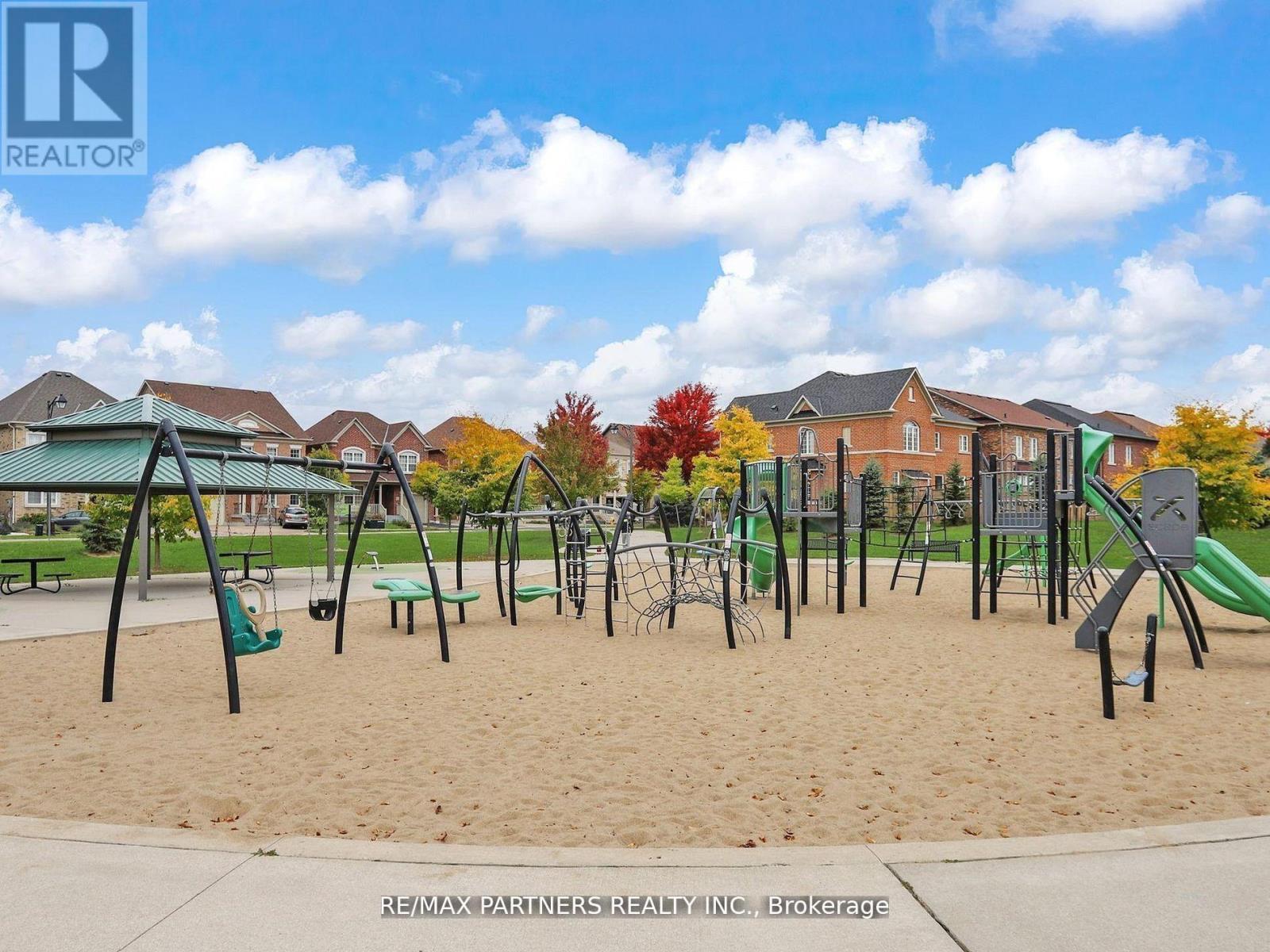 29 Robert Osprey Drive, Markham, ON - Outdoor