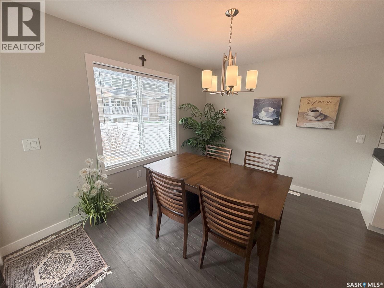 1061 Kolynchuk Crescent, Saskatoon, SK - Indoor Photo Showing Dining Room