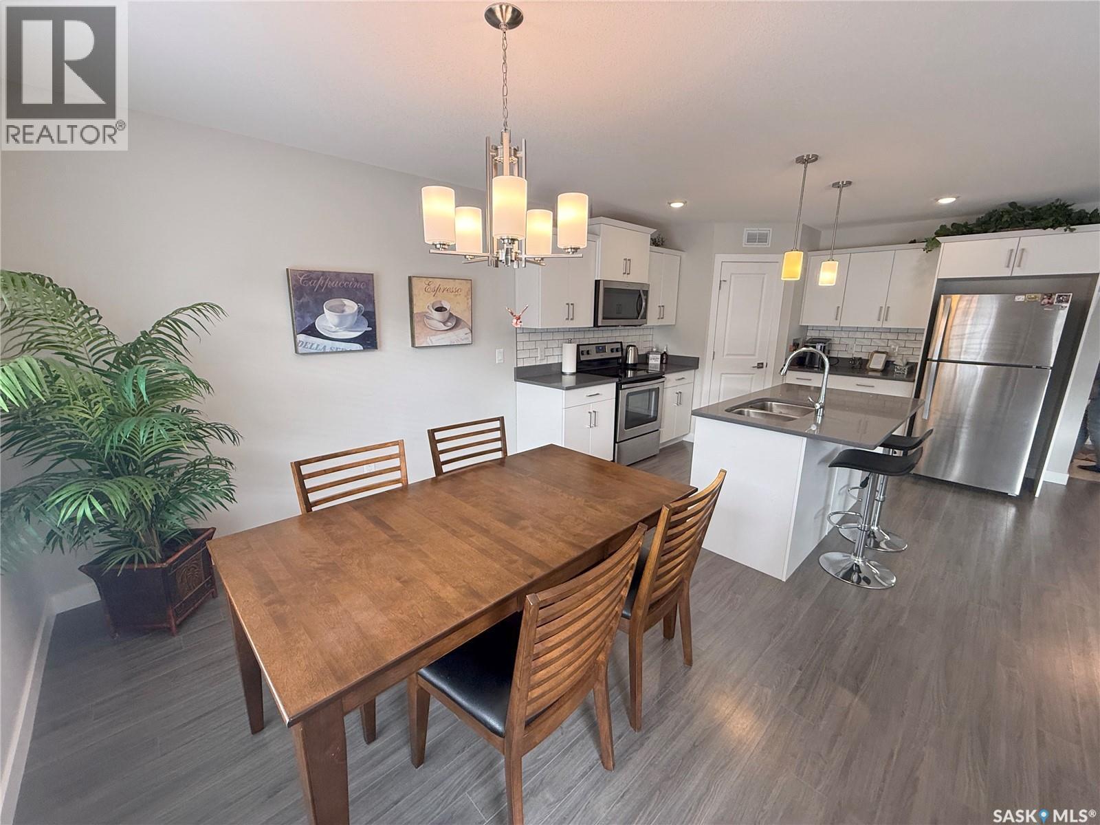 1061 Kolynchuk Crescent, Saskatoon, SK - Indoor