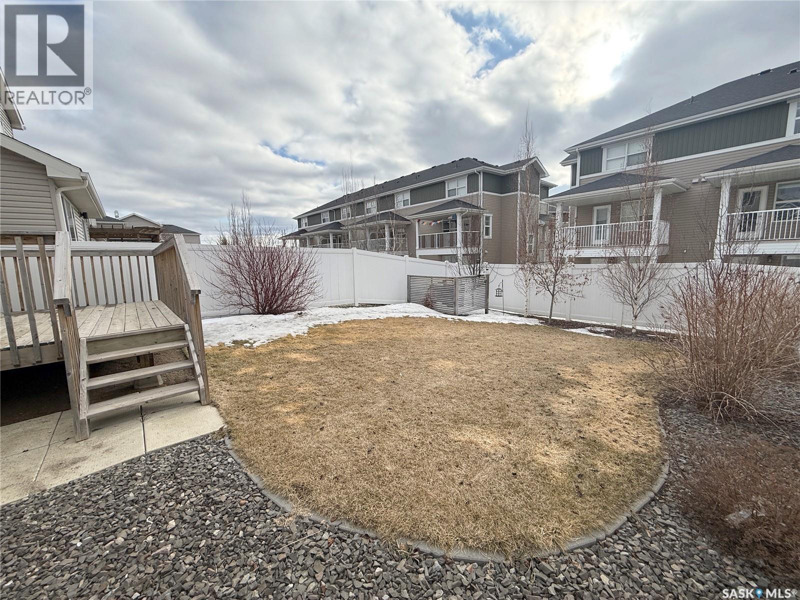 1061 Kolynchuk Crescent, Saskatoon, SK - Outdoor With Deck Patio Veranda