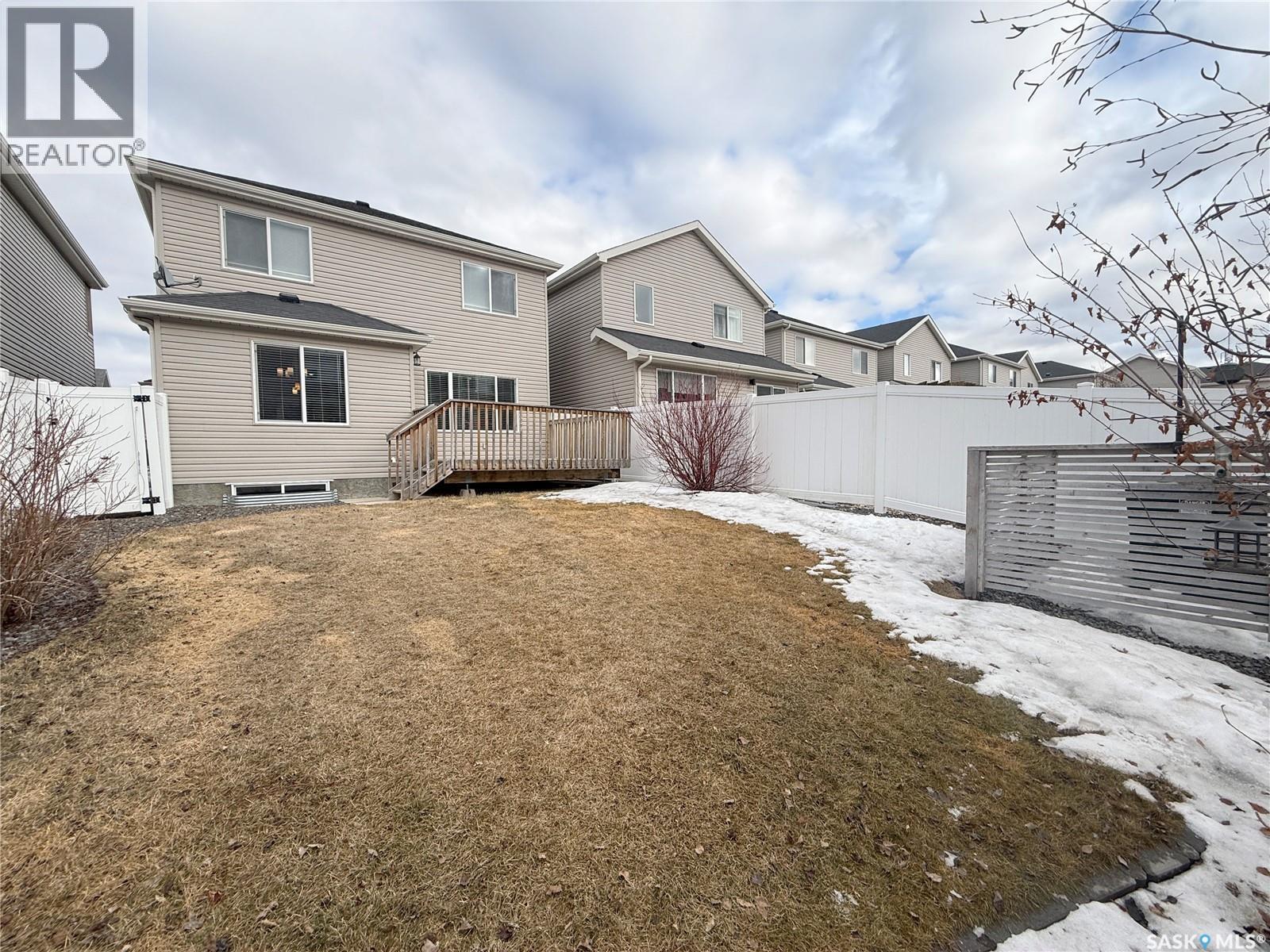 1061 Kolynchuk Crescent, Saskatoon, SK - Outdoor