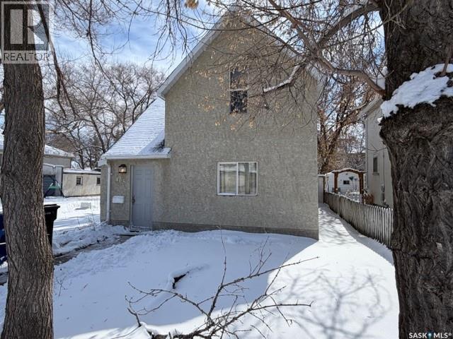 405 18Th Street W, Saskatoon, SK - Outdoor