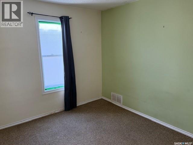 405 18Th Street W, Saskatoon, SK - Indoor Photo Showing Other Room