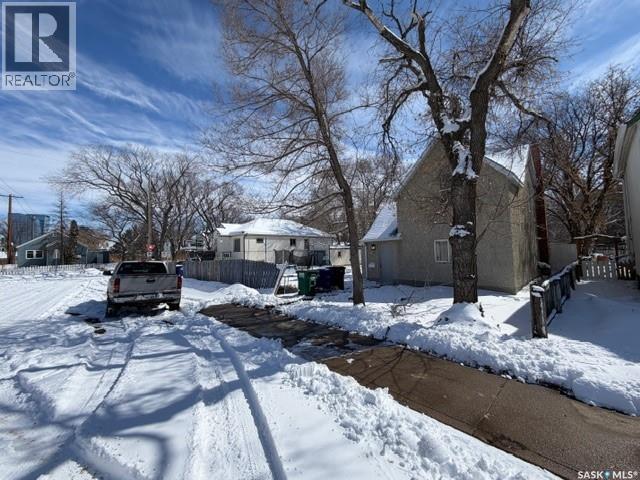 405 18Th Street W, Saskatoon, SK - Outdoor
