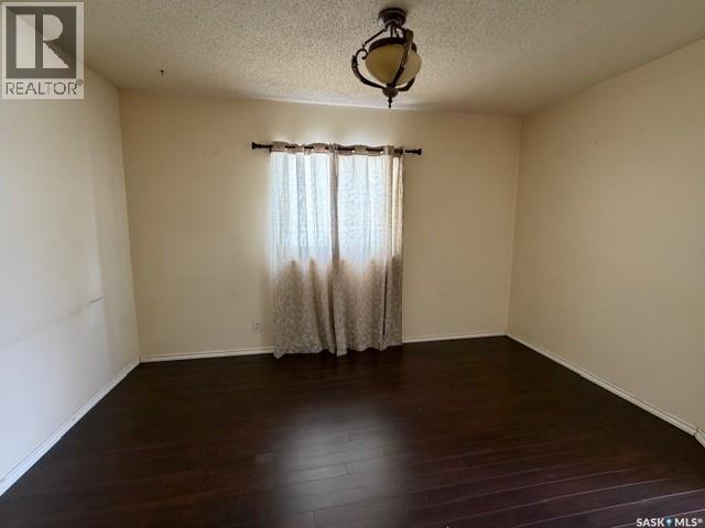 405 18Th Street W, Saskatoon, SK - Indoor Photo Showing Other Room