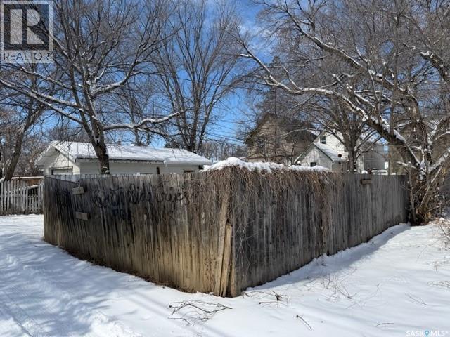 405 18Th Street W, Saskatoon, SK - Outdoor