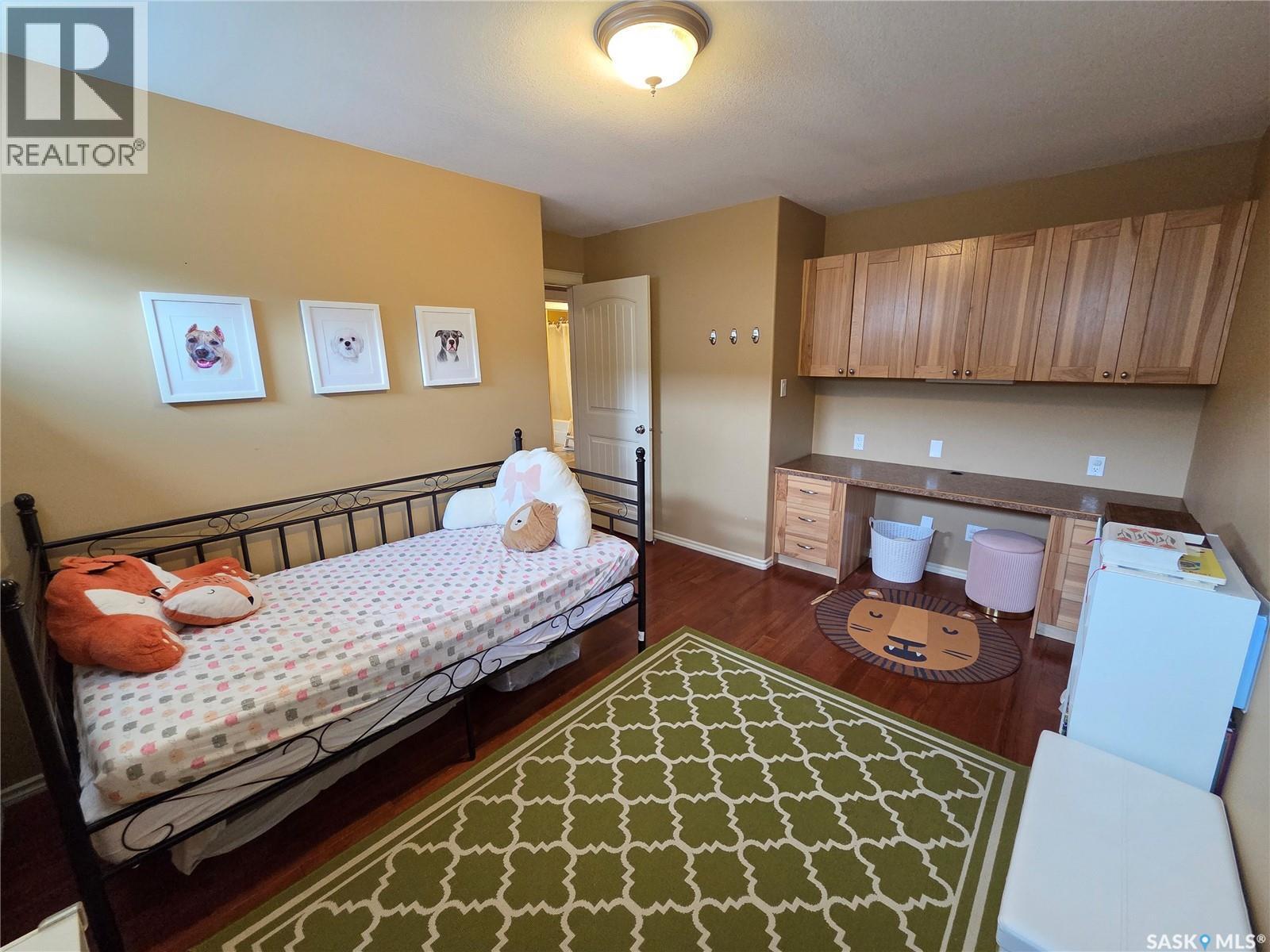 214 5Th Street, Milestone, SK - Indoor Photo Showing Bedroom