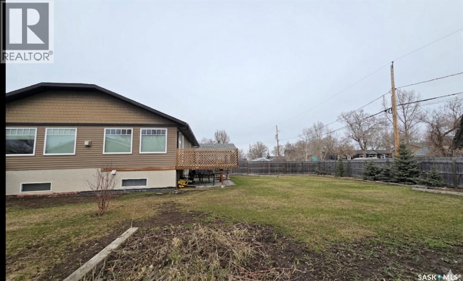 214 5Th Street, Milestone, SK - Outdoor