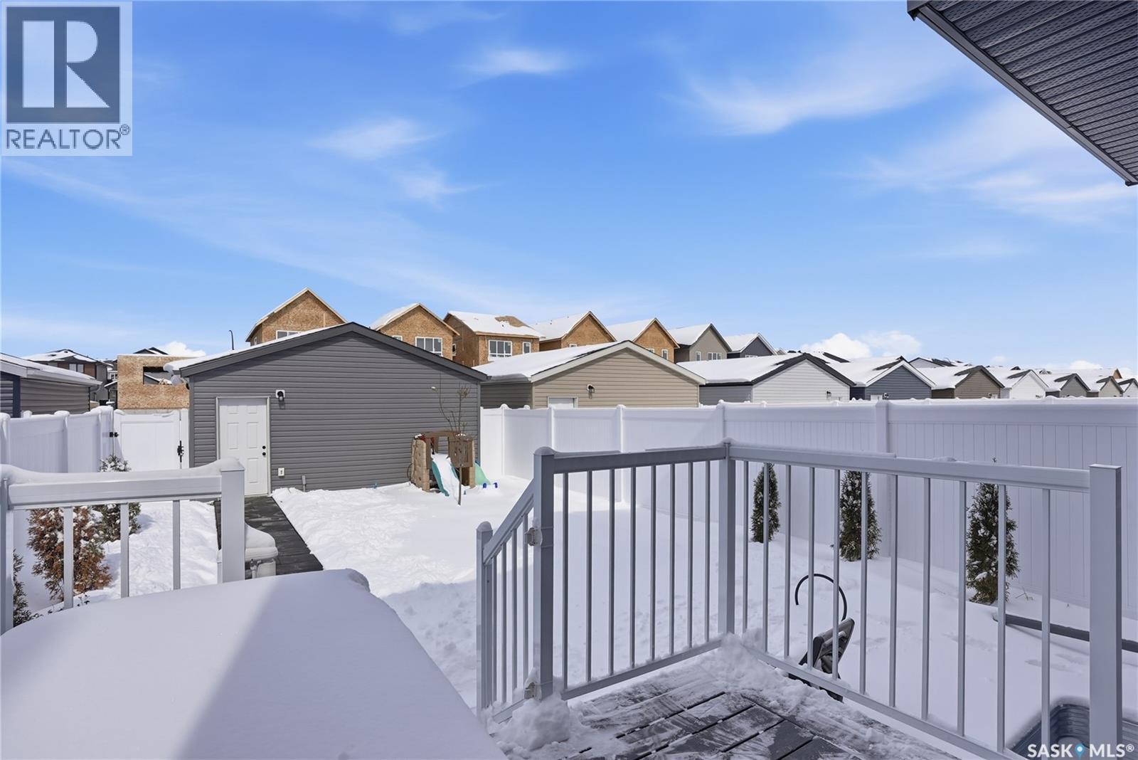 1047 Brighton Gate, Saskatoon, SK - Outdoor