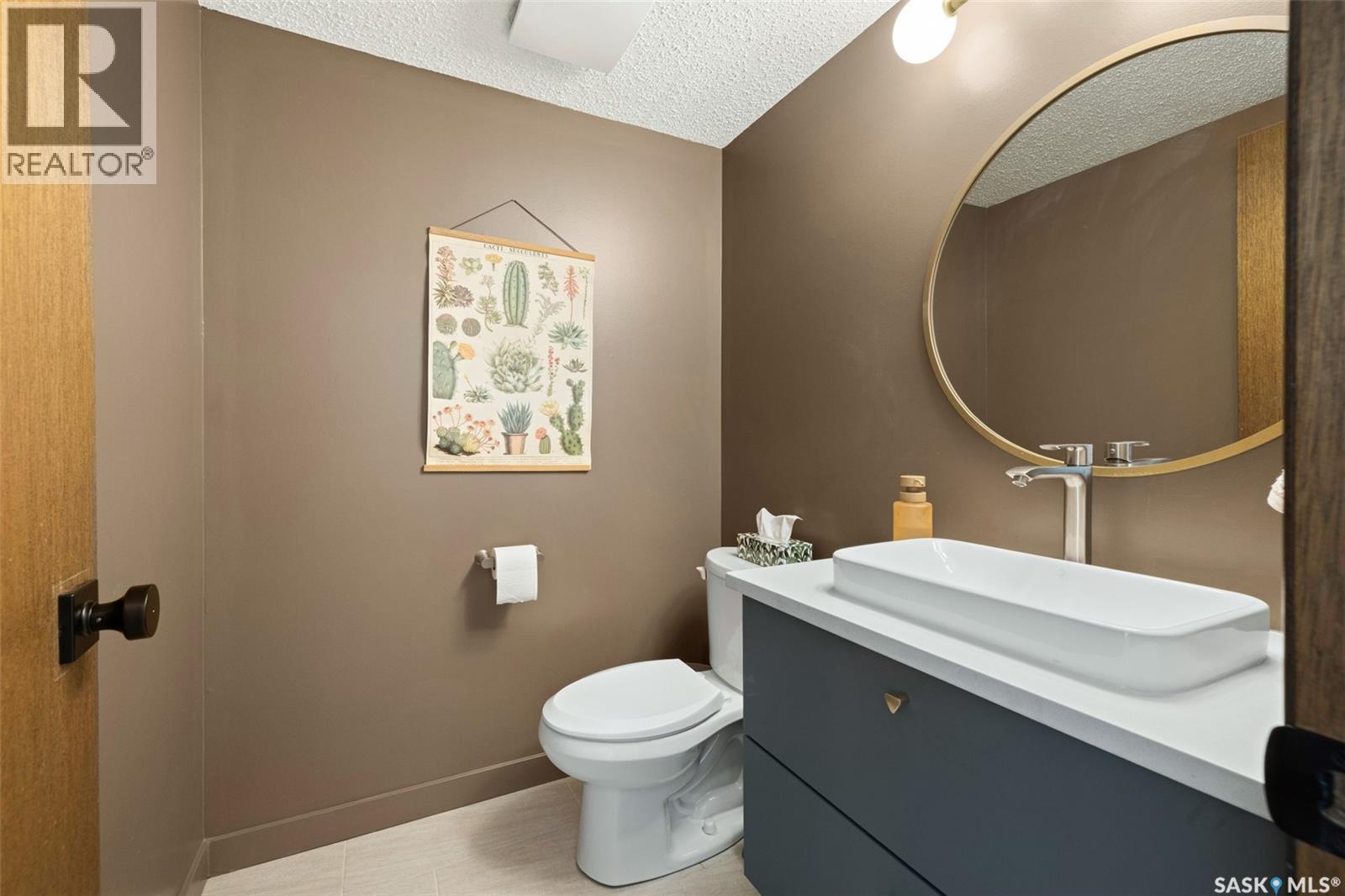 2002 Braun Bay E, Regina, SK - Indoor Photo Showing Bathroom