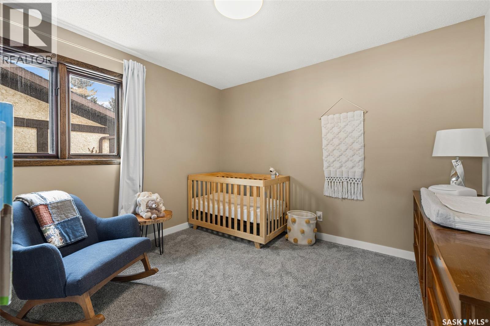 2002 Braun Bay E, Regina, SK - Indoor