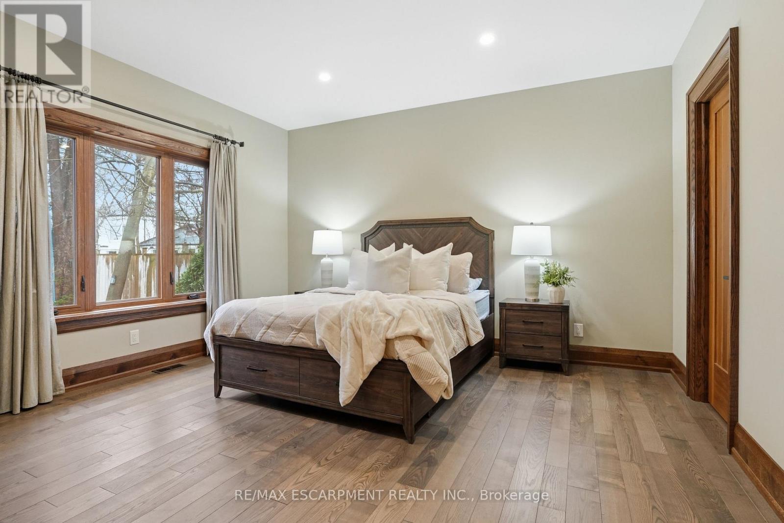 630 Kedleston Way, Mississauga, ON - Indoor Photo Showing Bedroom