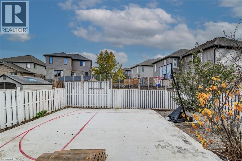 617 Thorndale Drive, Waterloo, ON - Outdoor