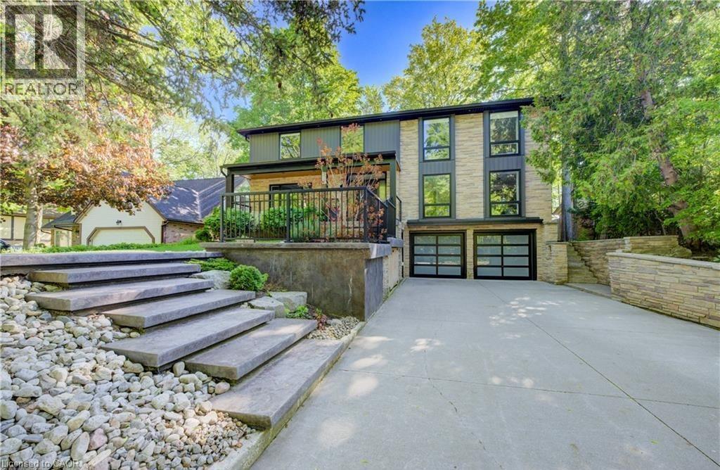 239 Corrie Crescent, Waterloo, ON - Outdoor