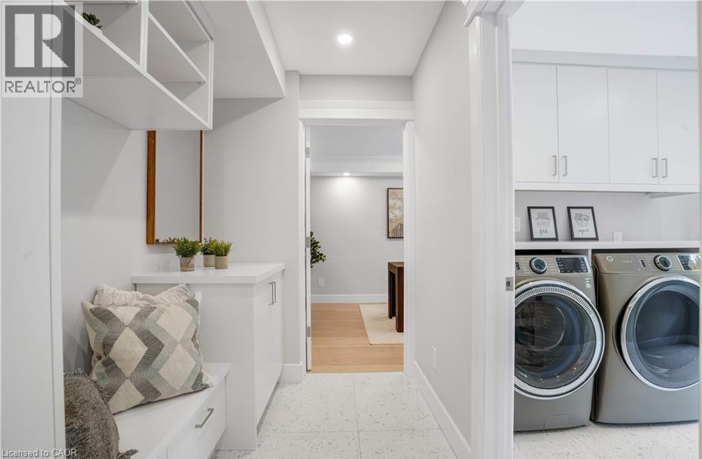 239 Corrie Crescent, Waterloo, ON - Indoor Photo Showing Laundry Room
