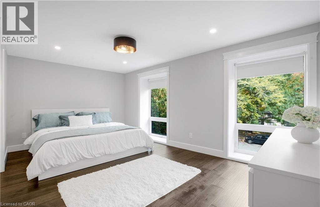 239 Corrie Crescent, Waterloo, ON - Indoor Photo Showing Bedroom