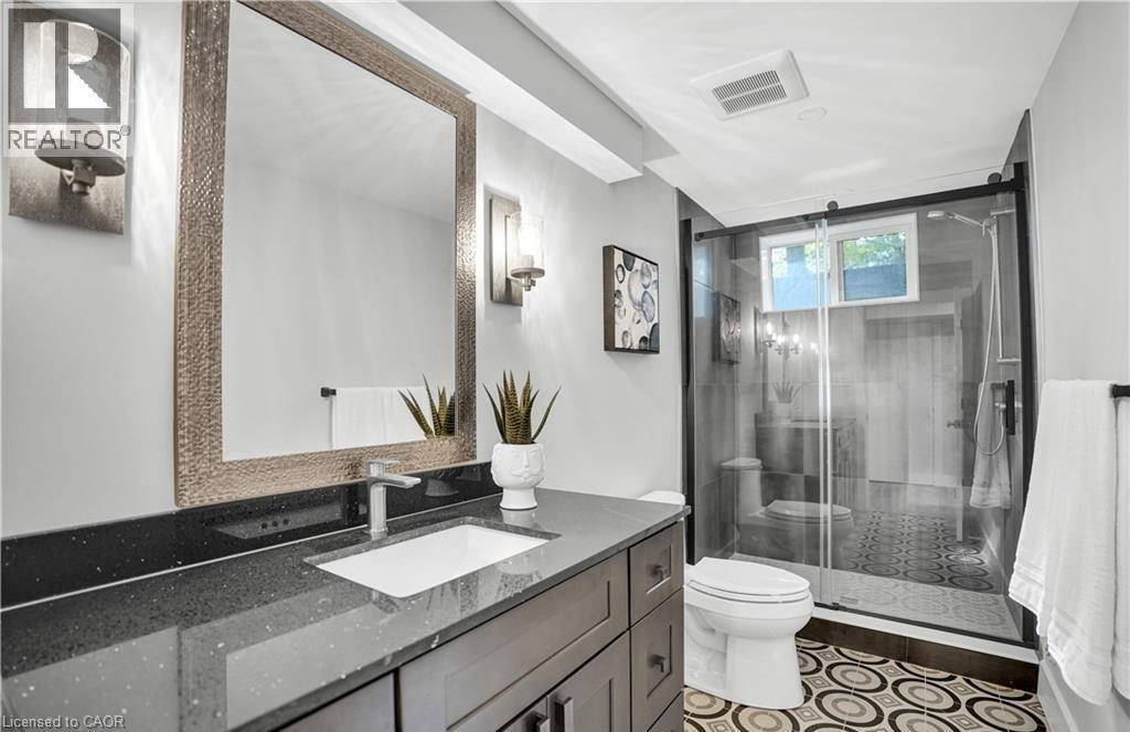239 Corrie Crescent, Waterloo, ON - Indoor Photo Showing Bathroom
