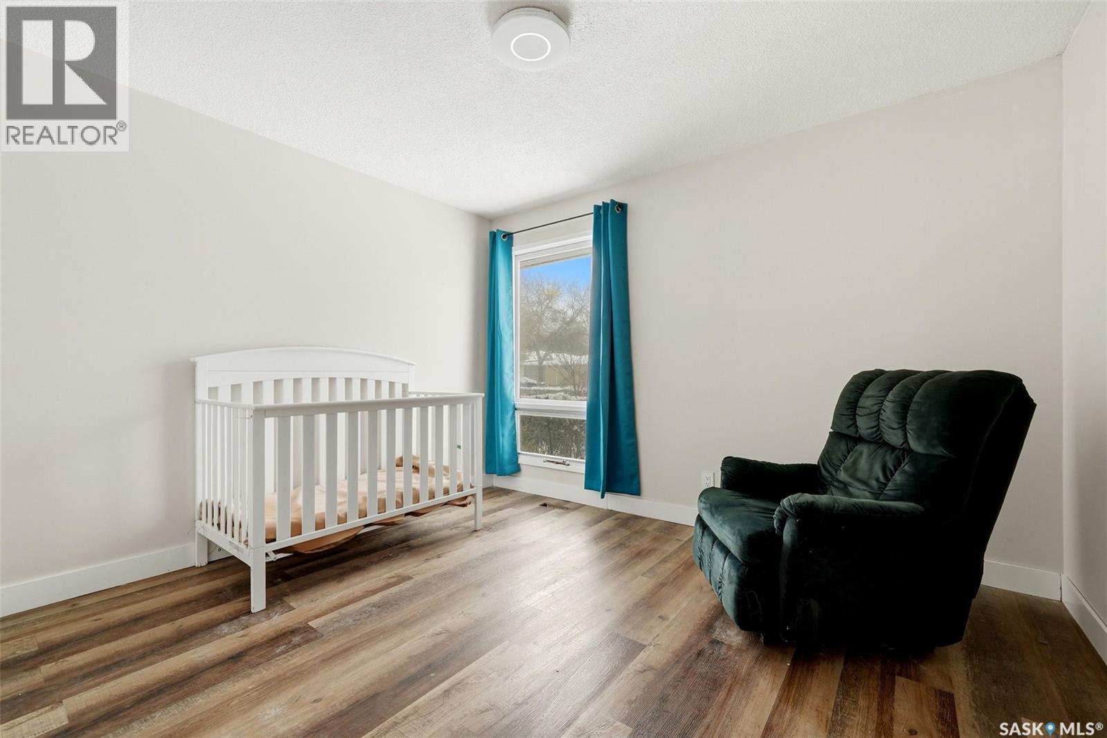 6 Hanley Crescent, Regina, SK - Indoor Photo Showing Bedroom