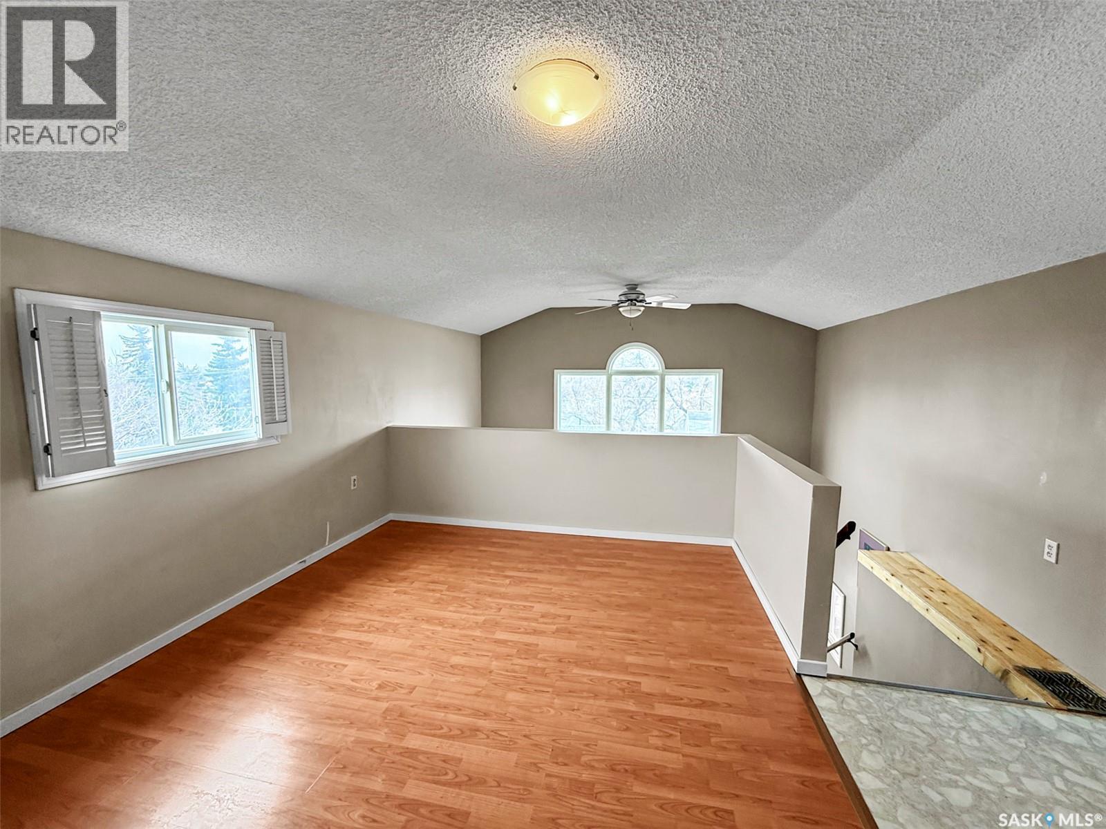 121 6Th Avenue Ne, Swift Current, SK - Indoor Photo Showing Other Room