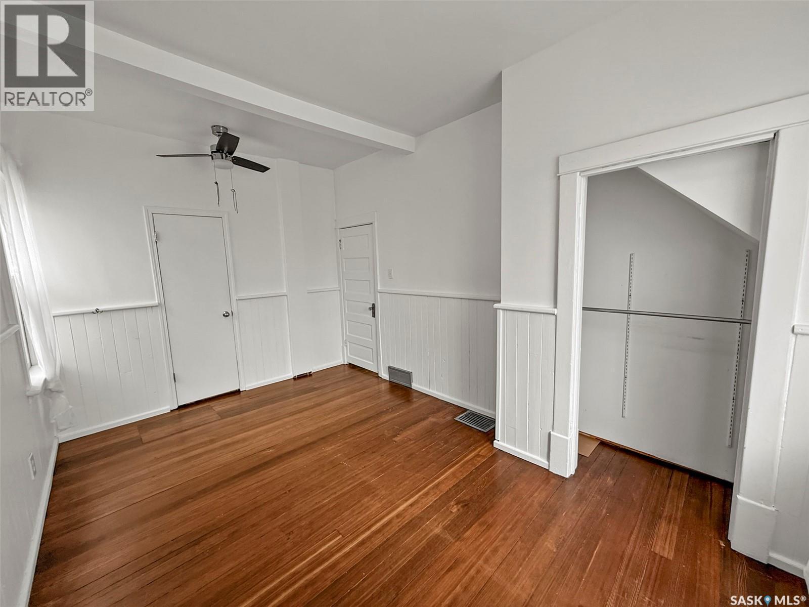 121 6Th Avenue Ne, Swift Current, SK - Indoor Photo Showing Other Room