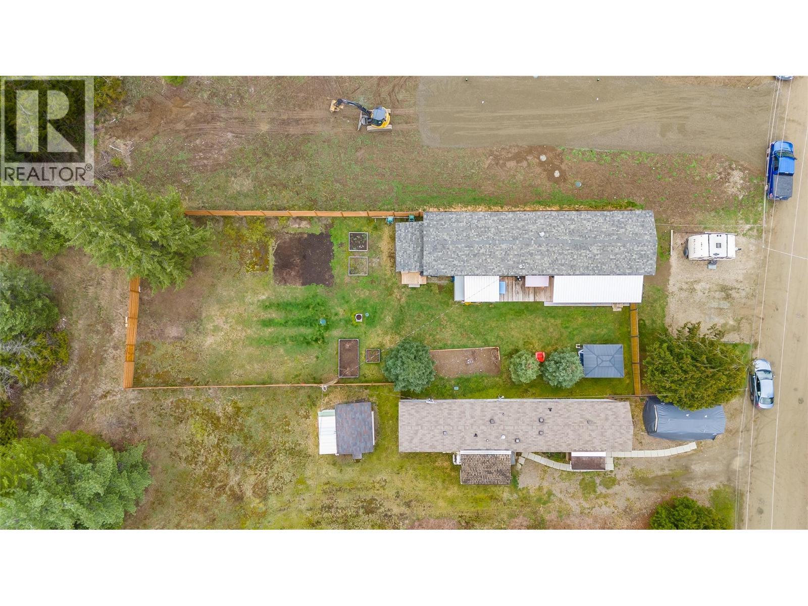 916 Airport Road Unit# 8, Salmo, BC