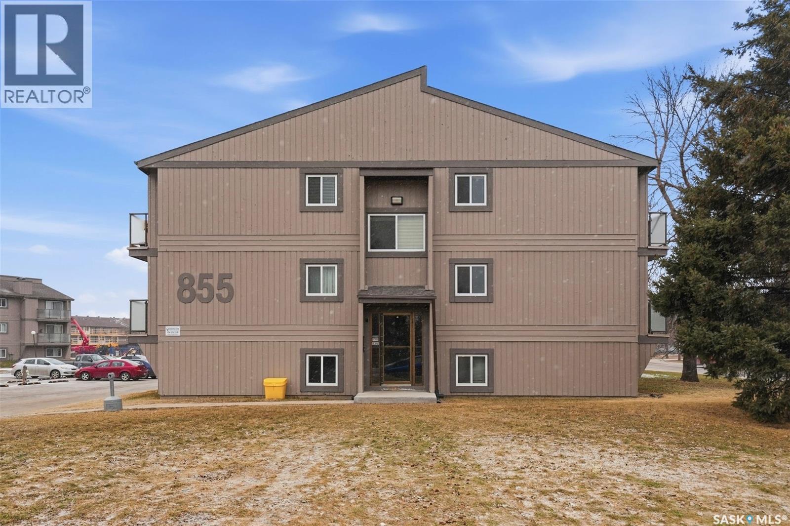 205 855 Wollaston Crescent, Saskatoon, SK - Outdoor