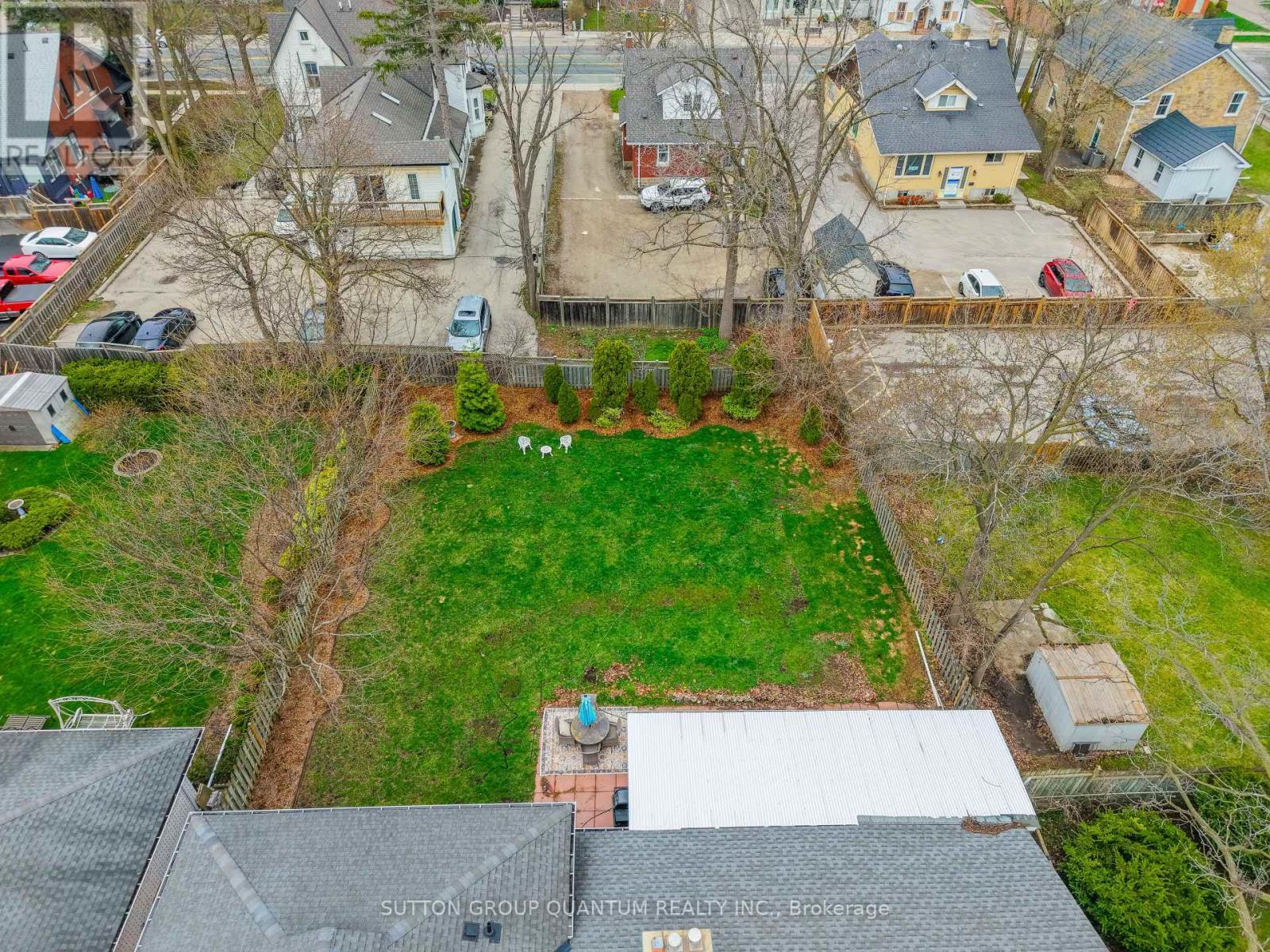 50 Barton Street, Hamilton, ON - Outdoor